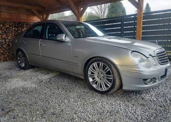 Mercedes E  3.0 CDI V6