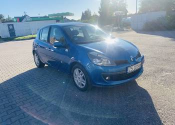 Wypożyczalnia aut oferuje Wynajem renault clio 1.5 dCi