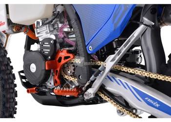 Inna ASIX XR99 Chłodnica 300cm3 Cross Enduro 12 999,00 zł z 13 799,00 zł-6%