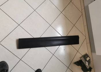 Wv T-cross listwa drzwi przód prawa 2GM854940G