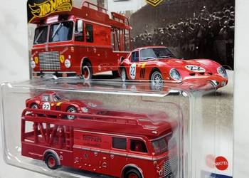 Hot Wheels Ferrari GTO Fiat 642 Team Transport, zestaw Premium nowy