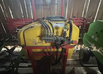 Opryskiwacz zawieszany 300 L