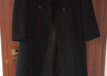 Czarny damski płaszcz TARANKO – rozmiar 40 – elegancki, wełniany, z guzikam