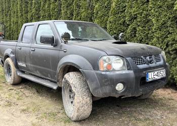 Nissan Navara silnik 2.7 terano 2004