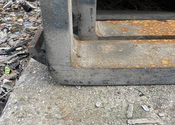 Widły 1800mm kareta 51cm udzwig 6T para