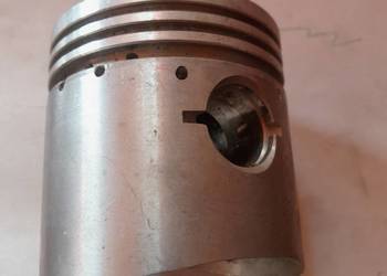 Junak m10 oryginalny tłok FSO Z ZAPASÓŴ