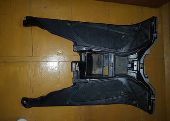 Podnozek podloga Yamaha Aerox 50 97-12 5BRF74810100