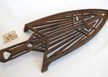 Stara żeliwna ażurowa podstawka pod żelazko, secesja, art nouveau, vintage