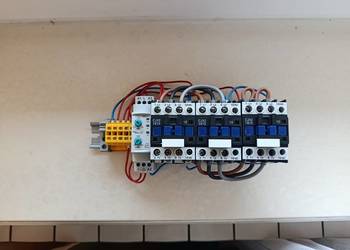 Układ rozruchowy gwiazda trójkąt do silników o mocy do 7,5 KW