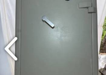 Kasa szafa pieniezna.