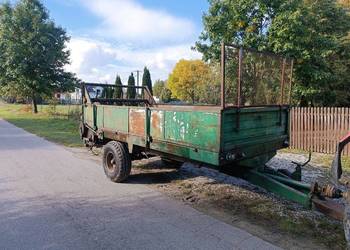 Rozrzutnik obornika czarna białostocka Rozrzutnik obornika czarna białostocka