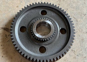 New Holland T6 125 145 160 T7 190 210 Koło Zębate 87678016