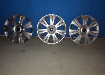 Ford Focus Mk3 - 3 Kołpaki - AM-1000-AA