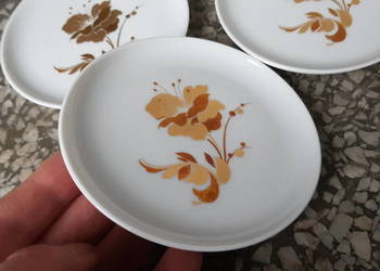 Porcelanowe podstawki Kaiser cherubin