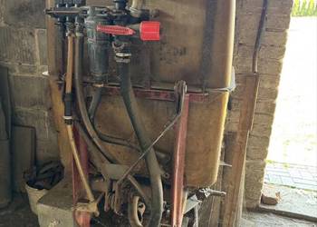 Opryskiwacz zawieszany + akcesoria