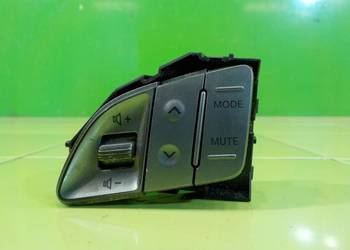 HYUNDAI ix35 1.7 CRD 12r 5D przelaczniki kierownicy 96700-25300