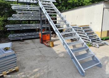 Schody metalowe wema wejście na 3m loft 15 stopni