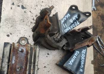 FORD MAVERICK I TERRANO II 2,4 lapa poduszka silnika skrzyni