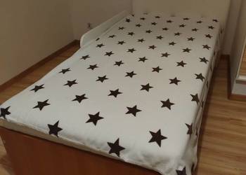 Łóżko 90/200  tapicerowane Meblik z szufladą i stolikiem i