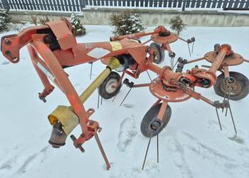 Przewracarka KUHN GF 440 M