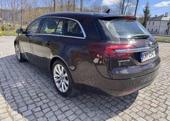 Opel Insignia bezwypadkowy bixenon 8 opon polecam!!