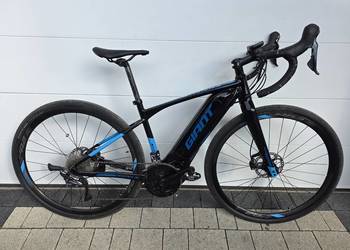 Rower gravel elektryczny GIANT ROAD - E + 500Wh, 2x11, ULTEGRA, 835km