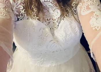 Suknia ślubna koronka