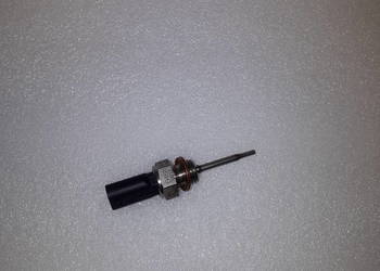 03N906810D czujnik temperatury powietrza volkswagen skoda