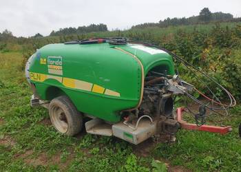opryskiwacz sadowniczy 1100l Florida