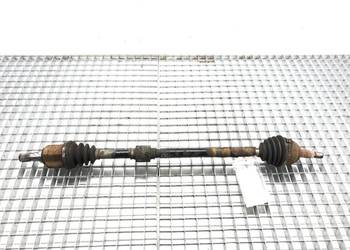 PÓŁOŚ PRAWY PRZÓD NISSAN NOTE E11 1.4 88KM 05-13 PRZEGUB