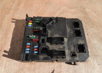 PEUGEOT 1007 MODUŁ SKRZYNKA BSI 9659579180 S118085400A