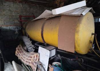 Opryskiwacz ciągnięty 2000l