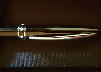 Swarowski- długopis z kryształkami, czarny ze srebrem Swarowski- długopis z kryształkami, czarny ze srebrem