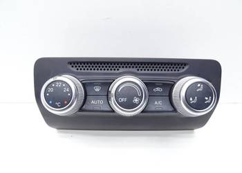 PANEL STEROWNIK NAWIEWU KLIMATYZACJI 8X0820043C AUDI A1 8X