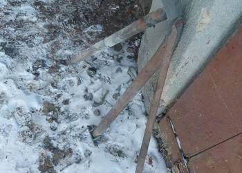 mocowanie anteny na elewacje na flagę