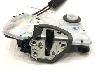 ZAMEK DRZWI PRAWY PRZÓD TOYOTA COROLLA E21 Hatchback