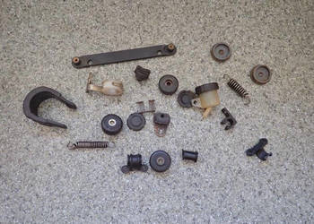 CZĘŚCI GUMA ZAŚLEPKA ZBIORNICZEK SPRĘŻYNA ŁĄCZNIK PRZELOTKA HUSQVARNA CR W… CZĘŚCI GUMA ZAŚLEPKA ZBIORNICZEK SPRĘŻYNA ŁĄCZNIK PRZELOTKA HUSQVARNA CR W…