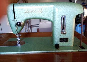 Maszyna do szycia PRL