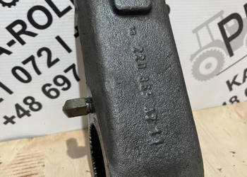 Case MX Maxxum - ramię cylindra podnośnika hitch 220886A1 220886A2