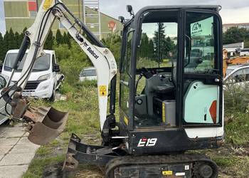 Minikoparka Bobcat E19 (2)