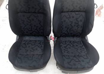 VW Golf 4 3d fotele siedzenia kanapa
