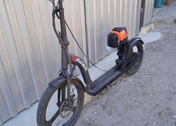 Sprzedam hulajnoge spalinowa o pojemności 52cm3