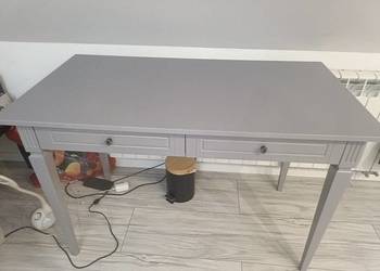 Biurko z dwiema szufladami