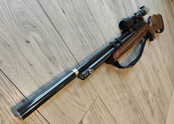 Wiatrówka PCP Hatsan AT44W-10 5.5 mm CUSTOM CARBON DESIGN - Bogaty Zestaw