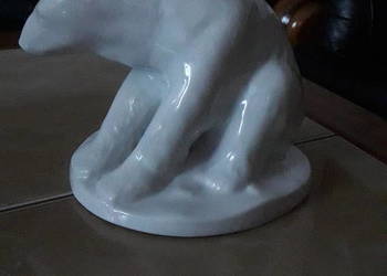 Figurka siedzącego niedżwiedzia Bogucice lata 60- te Figurka siedzącego niedżwiedzia Bogucice lata 60- te