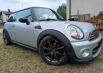 MINI COOPER R56 2008 1.6 16V 120KM 172tys 6bieg Full-Opcja Skóry El.Szyberd