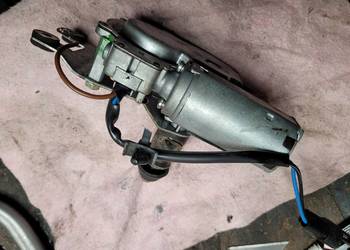 silnik tylnej wycieraczki kadett astra caravan