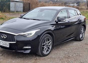 Infiniti Q30S