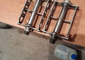 Pedały aluminiowe do huragana ,jaguara ZZR z prl