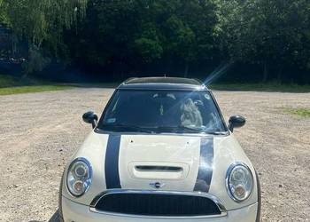 Sprzedam mini clubman s benzyna turbo stuki w silniku